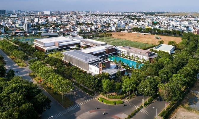 Hình ảnh Cho thuê mặt bằng 1300m2 kinh doanh cafe tại Celadon City