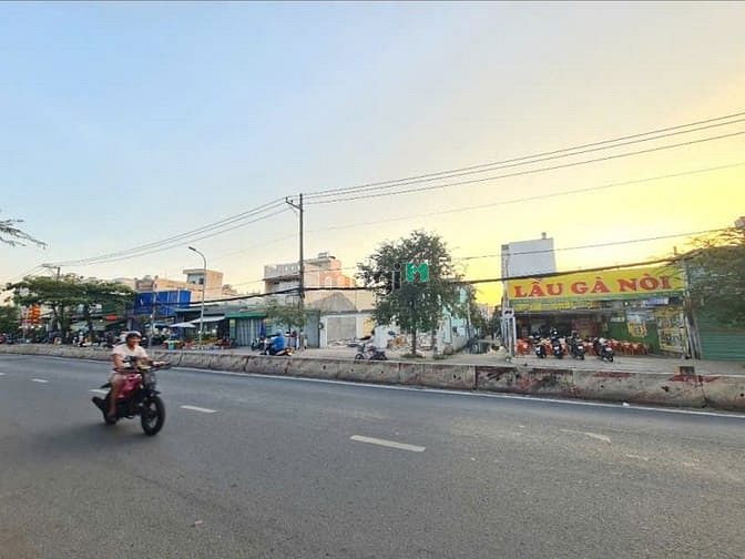 Hình ảnh Bán nhà NHÀ BÈ GIÁ TỐT – CHÍNH CHỦ – Vị trí đẹp – Sổ hồng riêng