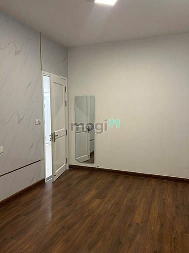 Hình ảnh Cho thuê căn 2p ngủ C/c Âu cơ giá 10,5tr/tháng