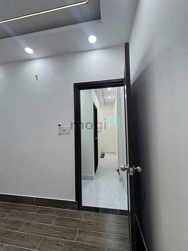 Hình ảnh 🔥HÀNG MỚI ra lò CMT8 - F5 - Tân Bình, SHR, 2tỷ750