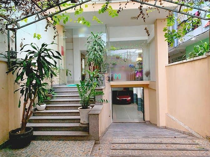 Hình ảnh Cho thuê khách sạn 26 Phòng/Có Thang máy, mặt tiền Quận 12