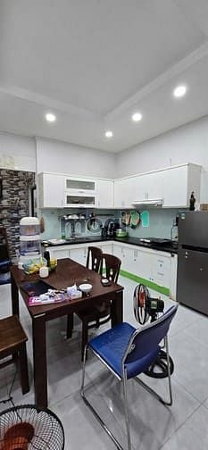 Hình ảnh Nhà riêng 4pn khép kín đầy đủ nội thất chỉ dọn vào ở