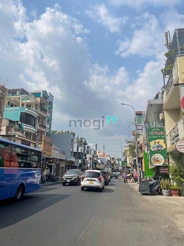 Hình ảnh nhà hẻm xe hơi 5m - Lạc Long Quân - tân BÌnh - 4 tầng - 129m2