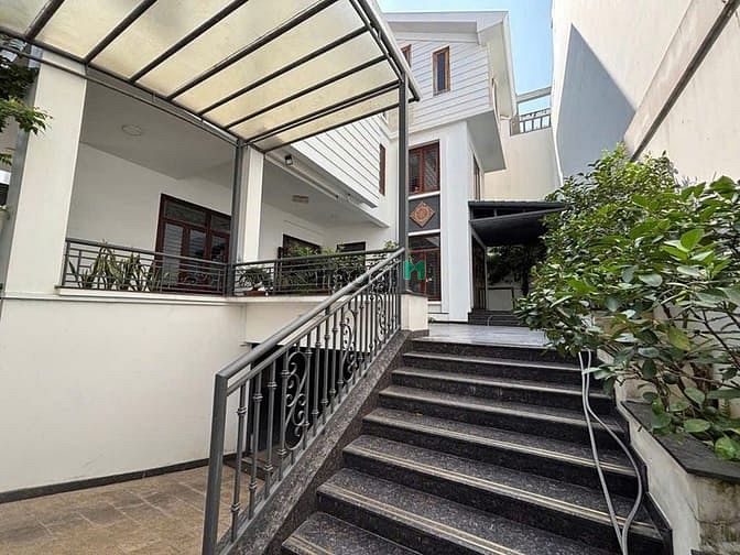 Hình ảnh Biệt thư siêu vip - Mặt tiền Đỗ Pháp Thuận - quận 2 - 94 tỷ