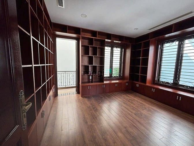 Hình ảnh Biệt thư siêu vip - Mặt tiền Đỗ Pháp Thuận - quận 2 - 94 tỷ