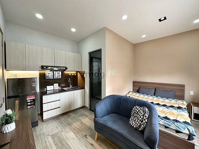 Hình ảnh Gần ngã tư Hàng Xanh - Studio thoáng mát