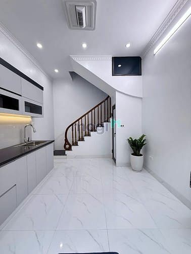Hình ảnh Bán nhà đầu ngõ Kim Mã, BĐ giá 4.95 tỷ, 25m2x3T, ẢNH THẬT