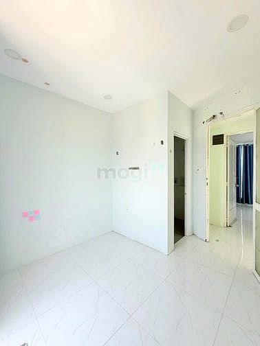 Hình ảnh ​Lê Quang Định P.14 Bình Thạnh, hẻm thông sát mặt tiền, 45m2, sổ vuông
