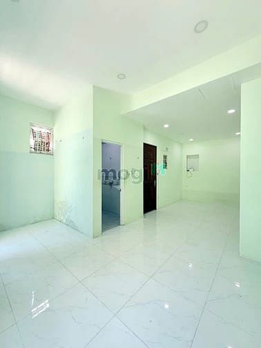 Hình ảnh ​Lê Quang Định P.14 Bình Thạnh, hẻm thông sát mặt tiền, 45m2, sổ vuông
