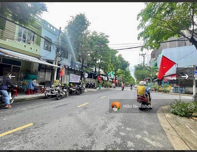 Hình ảnh Bán nhà đẹp 3 tầng mặt tiền đường 7m5 Hoài Thanh, Mỹ An, Ngũ Hành Sơn.