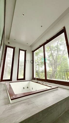 Hình ảnh Chính chủ biệt thự 3 mặt tiền tại Khu đô thị Quang Minh giá 75 triệu/m