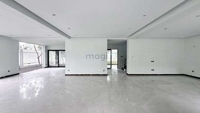 Hình ảnh Chính chủ biệt thự 3 mặt tiền tại Khu đô thị Quang Minh giá 75 triệu/m