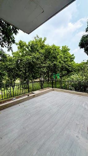 Hình ảnh Chính chủ biệt thự 3 mặt tiền tại Khu đô thị Quang Minh giá 75 triệu/m