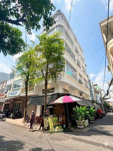 Hình ảnh Bán siêu phẩm 6 lầu góc 2mt Ca Văn Thỉnh, P.11,Quận Tân Bình. DT:4x14m