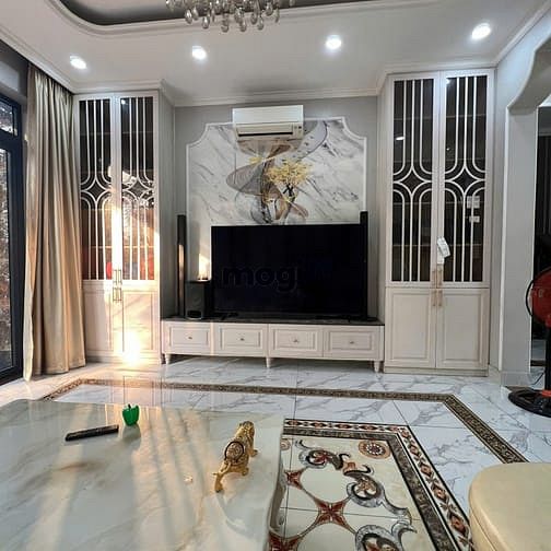 Hình ảnh Chính Chủ Gửi Bán Căn Biệt Thự Sân Vườn Góc 2 Mặt Tiền Bưng Ông Thoàn