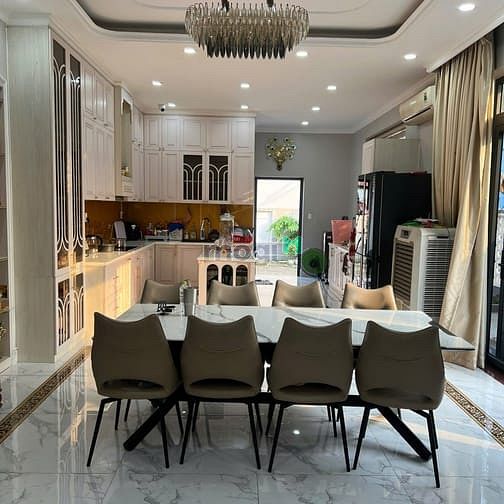 Hình ảnh Chính Chủ Gửi Bán Căn Biệt Thự Sân Vườn Góc 2 Mặt Tiền Bưng Ông Thoàn