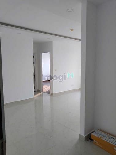 Hình ảnh Giá 10tr5, C/c Bàu Cát, Hồng Lạc, TB: 2p ngủ, NTCB, 75m2, Căn góc.