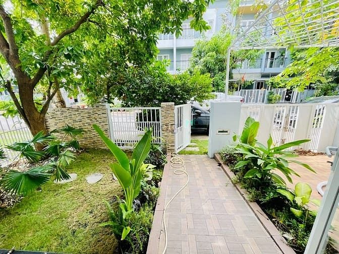Hình ảnh Căn Góc Mega Village Khang Điền 145m2 - Full Nội Thất Mới Đẹp - BV 24/