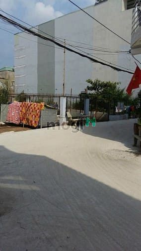 Hình ảnh 200 m2 đất  Nhà bè hẻm 6 m. DT  7*29 chỉ hơn 30 tr/ m2.