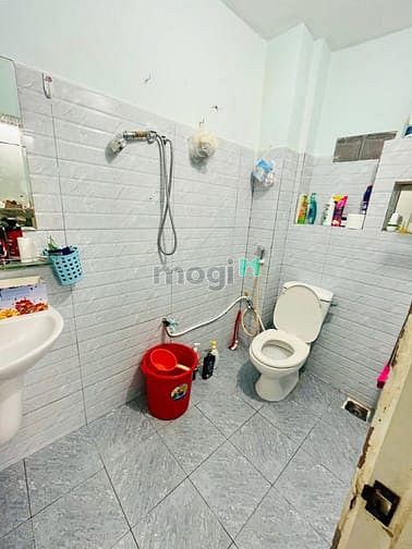Hình ảnh HOT HOT! Nhà 1 lầu 2PN, 5x11m xe hơi quay đầu Lâm Văn Bền, Quận 7