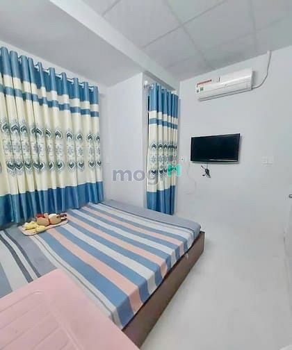 Hình ảnh Hàng hiếm - Nhà đẹp 1 lầu mặt tiền hẻm xe tải Bùi Văn Ba, Quận 7