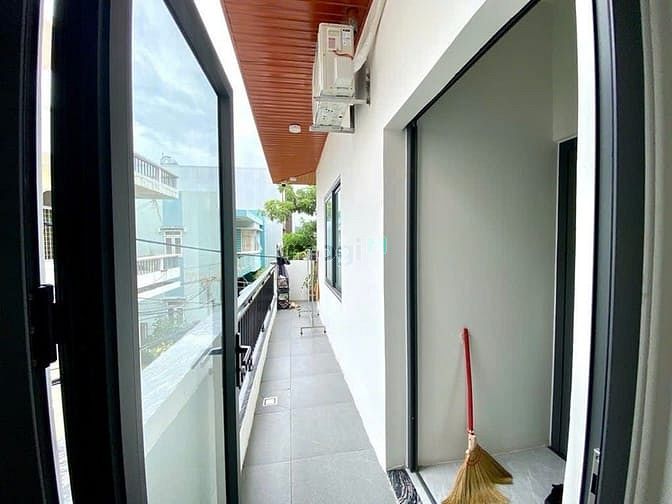 Hình ảnh Lô góc 3 mặt thoáng – Ccmn dthu 60tr/th - Ngay ngã tư Nguyễn Hữu Thọ