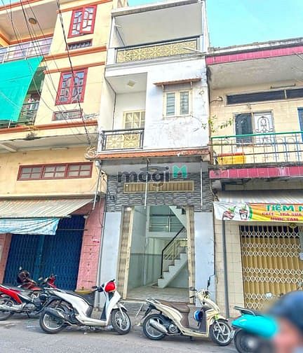 Hình ảnh GIÁ TỐT ĐẦU TƯ - Nhà 3 tầng đường xe tải 10m Huỳnh Tấn Phát, Quận 7