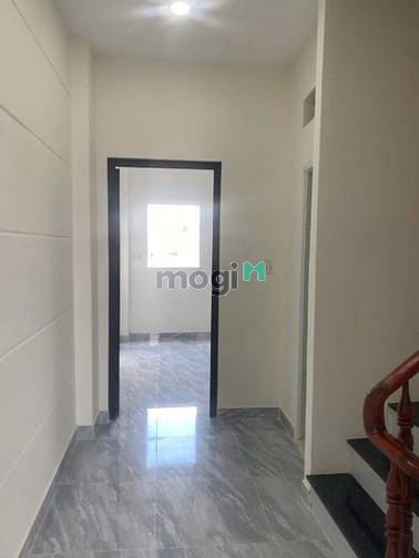 Hình ảnh Bán nhà mặt tiền KD ngay bến Phú Định, 4.5x11, 4 tầng, nhỉnh 6 tỷ TL