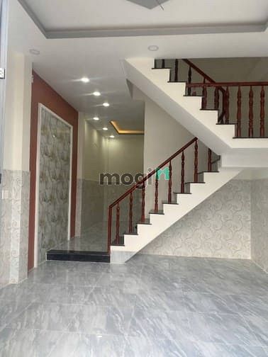 Hình ảnh Bán nhà mặt tiền KD ngay bến Phú Định, 4.5x11, 4 tầng, nhỉnh 6 tỷ TL