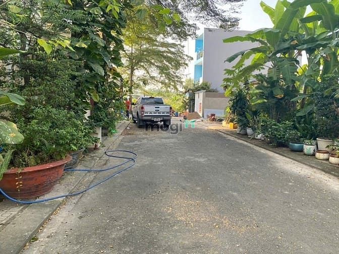 Hình ảnh Bán đất đường số 1 Nguyễn Duy Trinh, Long Trường- Q9 - DT : 68m2 . 3t6