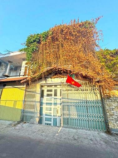 Hình ảnh Nhà 1 lầu 3PN, 5x16m hẻm xe hơi quay đầu 803 Huỳnh Tấn Phát, Quận 7