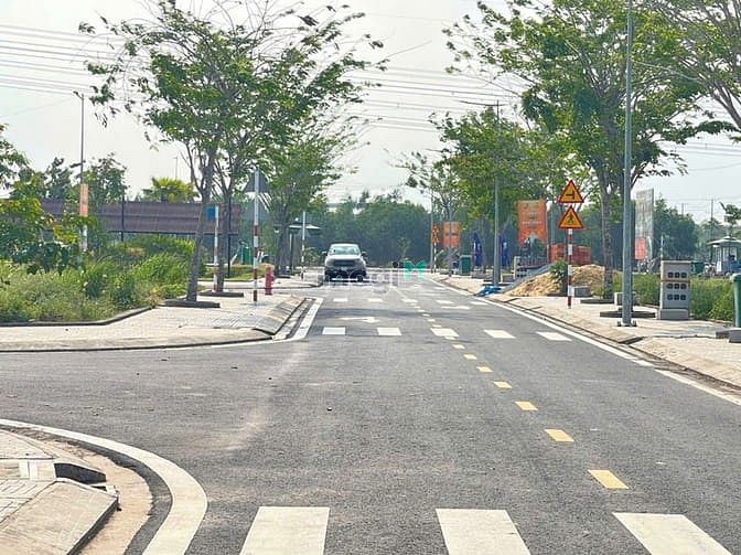 Hình ảnh Bán đất KDC Đức Hòa Đông, 5m x 18m, full thổ cư, giáp Bình Chánh