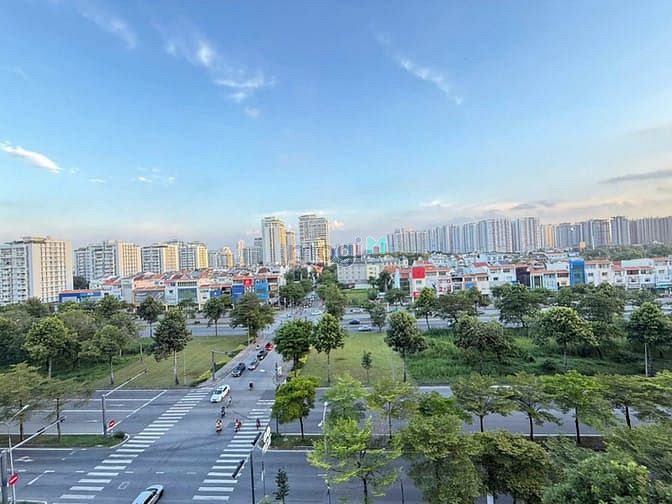 Hình ảnh Cho thuê nhanh Sky Garden 2pn, nhà đẹp full nội thất