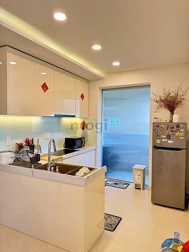 Hình ảnh Cần cho thuê  2PN 2WC  nội thất đầy đủ tại Sky Garden 2
