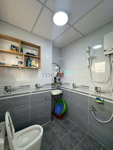 Hình ảnh Chung cư Bàu Cát, Hồng Lạc, TB: 2p ngủ, 75m2, ban công, 10tr/th