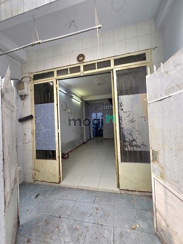 Hình ảnh CHo thuê nhà đồng đen- tân bình- 1 lầu- giá 8TR