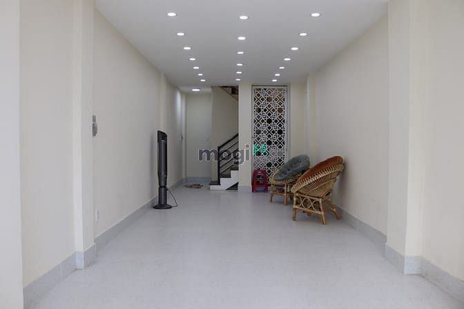 Hình ảnh Bán Nhà Mặt tiền 56 Phan Đình Phùng, P. Cầu Kiệu, TPHCM