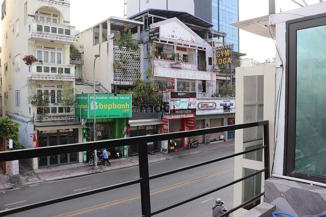 Hình ảnh Bán Nhà Mặt tiền 56 Phan Đình Phùng, P. Cầu Kiệu, TPHCM
