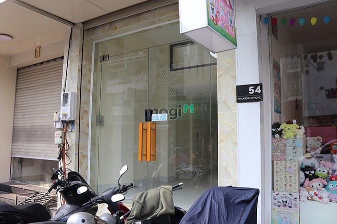 Hình ảnh Bán Nhà Mặt tiền 56 Phan Đình Phùng, P. Cầu Kiệu, TPHCM