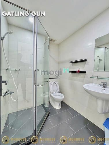 Hình ảnh Balcony Hai Bà Trưng Võ Thị Sáu Quận 3 thang máy giáp Tân Định Quận 1