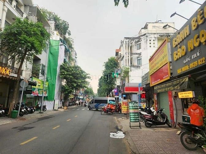 Hình ảnh Nhà cấp 4 - mặt tiền KD - Nguyễn Thái BÌnh - K300 - Hoàng Văn Thụ