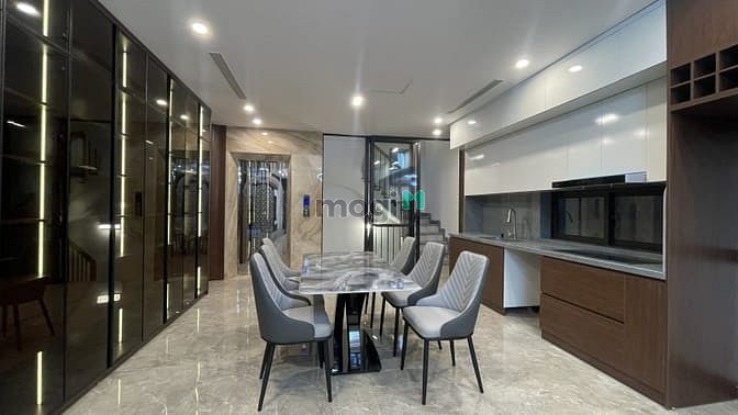 Hình ảnh Nguyễn Văn Cừ - Long Biên – Ô TÔ Tr – 92 M2 – 7 Tầng – MT 5 M - Giá 17