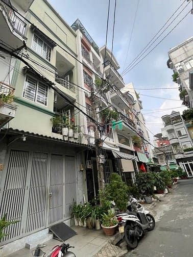 Hình ảnh Nhà đường 10m - Hẻm 766 lạc Long Quân - Lý Thường Kiệt - Tân BÌnh