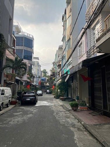 Hình ảnh Nhà đường 10m - Hẻm 766 lạc Long Quân - Lý Thường Kiệt - Tân BÌnh