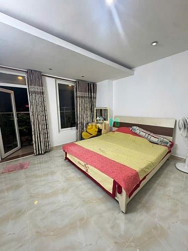 Hình ảnh Chung cư Phan Xích Long, PN: 3p ngủ, full NT, 13tr/th, 90m2