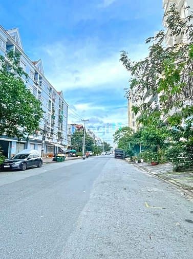 Hình ảnh HÀNG VIP - Nhà 3 lầu ST mặt tiền kinh doanh Cao Thị Chính, Quận 7