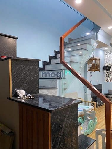Hình ảnh Bán Nhà 1 Trệt 1 Lầu Đường 10 Phước Bình