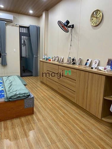 Hình ảnh Bán Nhà 1 Trệt 1 Lầu Đường 10 Phước Bình