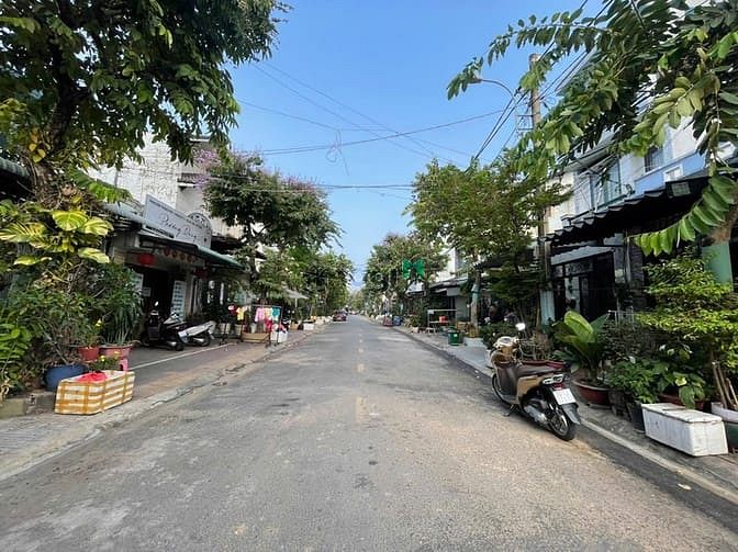 Hình ảnh Bán Nhà 1 Trệt 1 Lầu Đường 10 Phước Bình