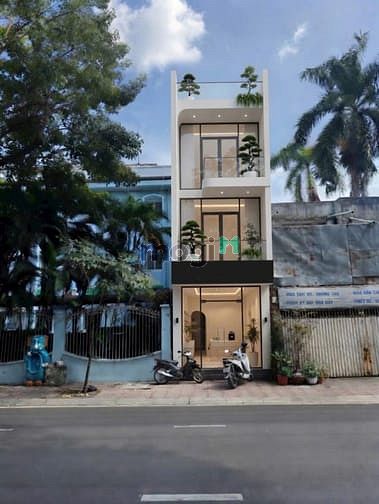 Hình ảnh Siêu Phẩm- Nhà Mặt Tiền Đường Võ Thị Sáu- Quận 3. DT: 3,6 x18/ 3 Tầng.